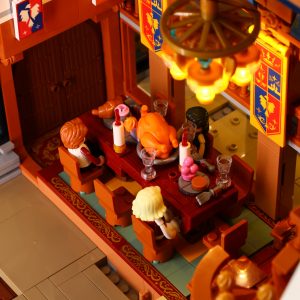 Lumibricks L9071 Castle Banquet Hall Detail 8