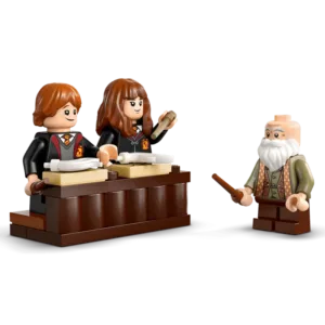 Harry Potter™ 76442 Le château de Poudlard : le cours de sortilèges — bons plans et promos sur Planet-Brick (vue détail 3)