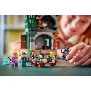 Harry Potter™ 76467 La maison de Luna Lovegood — comparatif marchands sur Planet-Brick (vue détail 7)