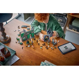 Harry Potter™ 76471 Les boutiques magiques de l’Allée des Embrumes — meilleur prix sur Planet-Brick (vue détail 9)