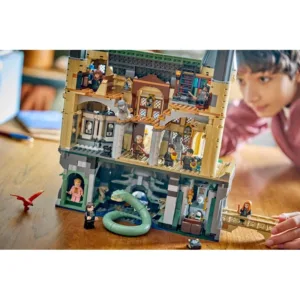 Harry Potter™ 76473 Le château de Poudlard : l’aile Est — meilleur prix sur Planet-Brick (vue détail 9)