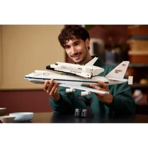 Icons 10360 Le Shuttle Carrier Aircraft — comparatif marchands sur Planet-Brick (vue détail 7)