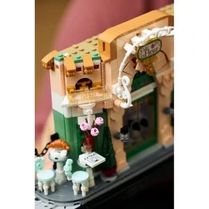 LEGO 10362 Le café français — prix le plus bas sur Planet-Brick (vue détail 6)