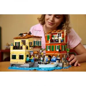 LEGO 21359 Riviera italienne — achat malin sur Planet-Brick (vue détail 8)