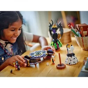 LEGO 43262 Les robes de Maléfique et Cruella D’Enfer — bons plans et promos sur Planet-Brick (vue détail 3)