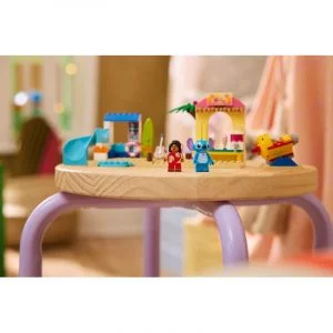 LEGO 43280 Jeux de plage avec Lilo et Stitch — meilleur prix sur Planet-Brick (vue détail 9)