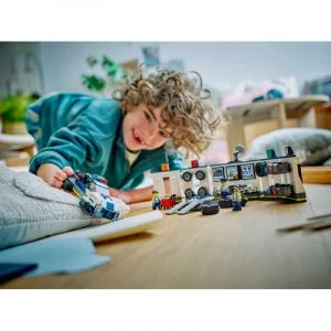 LEGO 60457 Le garage de personnalisation des voitures de police — comparatif marchands sur Planet-Brick (vue détail 7)