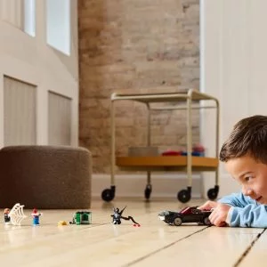 LEGO 76309 Spider-Man contre le bolide de Venom — prix le plus bas sur Planet-Brick (vue détail 6)