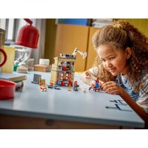 LEGO 76317 L’appartement de Peter Parker — meilleure offre du moment sur Planet-Brick (vue détail 5)