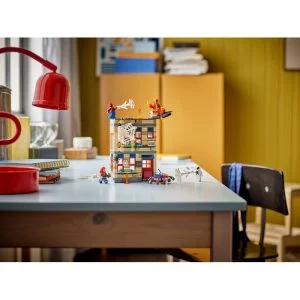 LEGO 76317 L’appartement de Peter Parker — comparatif marchands sur Planet-Brick (vue détail 7)