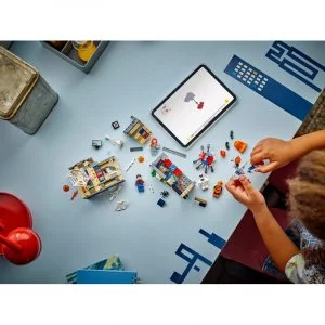 LEGO 76317 L’appartement de Peter Parker — achat malin sur Planet-Brick (vue détail 8)