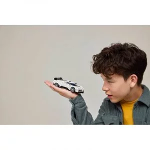 LEGO 77240 Hypercar Bugatti Centodieci — prix le plus bas sur Planet-Brick (vue détail 6)