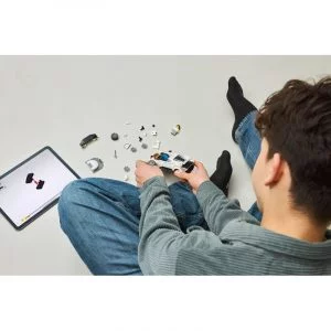 LEGO 77240 Hypercar Bugatti Centodieci — meilleur prix sur Planet-Brick (vue détail 9)