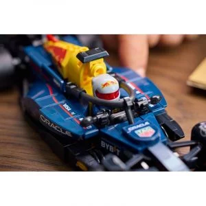 LEGO 77243 Voiture F1® Oracle Red Bull Racing RB20 — achat malin sur Planet-Brick (vue détail 8)