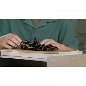 LEGO 77252 Voiture de course de l’écurie APXGP tirée du film F1® — prix le plus bas sur Planet-Brick (vue détail 15)