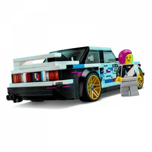 LEGO 77263 BMW M3 (E30) — meilleure offre du moment sur Planet-Brick (vue détail 5)