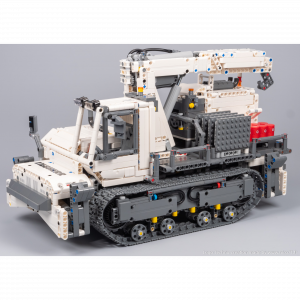 nico71 42100_CARRIER_ONLY 42100 Model C – Tracked Carrier — meilleur prix sur Planet-Brick (visuel principal)