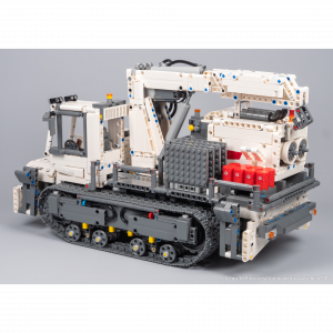 nico71 42100_CARRIER_ONLY 42100 Model C – Tracked Carrier — comparateur de prix sur Planet-Brick (vue détail 1)
