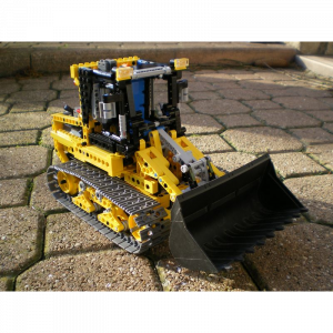 nico71 8275_LOADER 8275 Model B – Crawler Loader — où acheter au meilleur tarif sur Planet-Brick (vue détail 2)