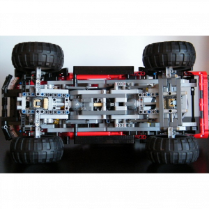 nico71 CVT_TRUCK Trophy Truck With Continuously Variable Transmission — comparatif marchands sur Planet-Brick (vue détail 7)