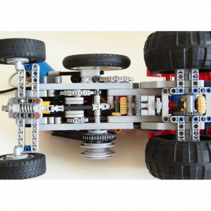 nico71 HOT_BULB_TRACTOR Hot Bulb Pneumatic Tractor — prix le plus bas sur Planet-Brick (vue détail 6)