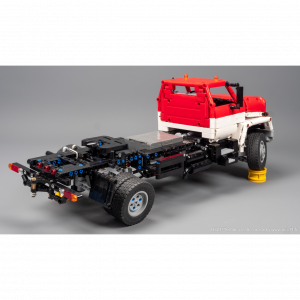 nico71 KODIAK Chevrolet Kodiak C70 — achat malin sur Planet-Brick (vue détail 8)