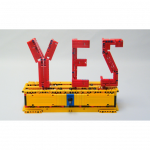 nico71 YES_NO_SCULPTURE Yes / No Kinetic sculpture — meilleur prix sur Planet-Brick (visuel principal)