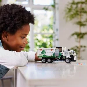 Technic 42167 Mack® LR Electric Camion poubelle — meilleur prix sur Planet-Brick (vue détail 9)