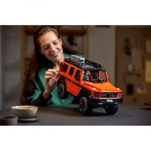 Technic 42177 Mercedes-Benz G 500 PROFESSIONAL Line — prix le plus bas sur Planet-Brick (vue détail 6)
