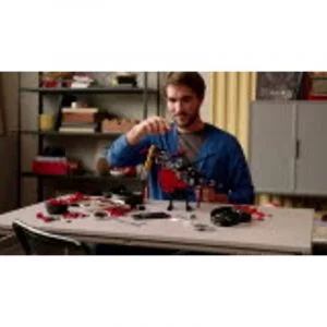 Technic 42202 La Moto Ducati Panigale V4 S — comparatif marchands sur Planet-Brick (vue détail 7)