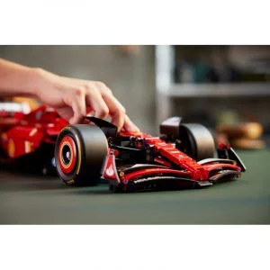 Technic 42207 F1 Ferrari SF-24 — achat malin sur Planet-Brick (vue détail 8)
