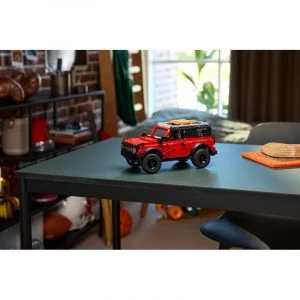Technic 42213 SUV Ford Bronco® — comparatif marchands sur Planet-Brick (vue détail 7)