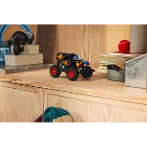Technic 42219 Monster Jam™ Grave Digger™ - Feu et glace — achat malin sur Planet-Brick (vue détail 8)