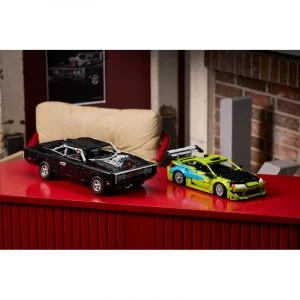 Technic 42229 Voiture Mitsubishi Eclipse de Fast and Furious — comparateur de prix sur Planet-Brick (vue détail 10)