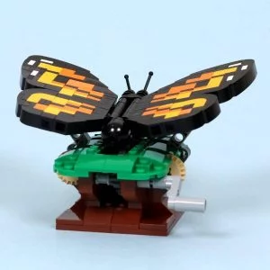 MOCs Prêts-à-Construire BAM-1093 Butterfly — comparateur de prix sur Planet-Brick (vue détail 1)