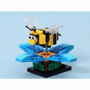 Flying Bee