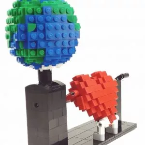 MOCs Prêts-à-Construire BAM-724 Love Planet, a heart Automaton — comparez les prix sur Planet-Brick (vue détail 4)