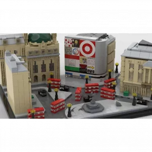 MOCs Prêts-à-Construire BAM-991 Piccadilly Circus (London) — bons plans et promos sur Planet-Brick (vue détail 3)