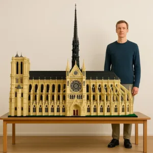 madeofbrick MOB-83 Notre Dame Cathedral — où acheter au meilleur tarif sur Planet-Brick (vue détail 2)
