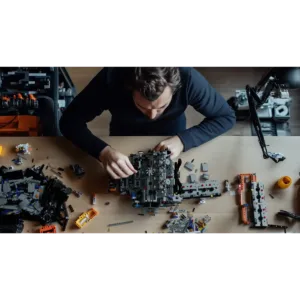 nifeliz NF10287 V8 Engine — comparatif marchands sur Planet-Brick (vue détail 7)