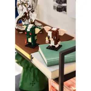 LEGO 40919 Figurines des Gremlins Gizmo™ et Stripe — meilleure offre du moment sur Planet-Brick (vue détail 5)