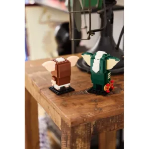 LEGO 40919 Figurines des Gremlins Gizmo™ et Stripe — prix le plus bas sur Planet-Brick (vue détail 6)