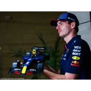 LEGO 42206 F1 Oracle Red Bull Racing RB20 — comparez les prix sur Planet-Brick (vue détail 4)