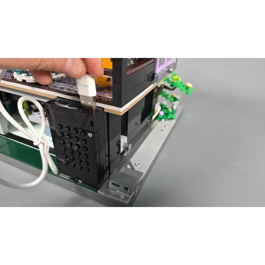 Kit d'éclairage Lumibricks : bandes LED, boîtier à piles, câble USB-C, connecteurs >> tout se branche facilement