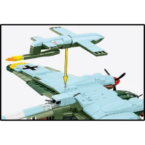 Cobi 5771 Heinkel HE 111 H-22 with V1 Flying Bomb - Executive Edition — meilleure offre du moment sur Planet-Brick (vue détail 5)