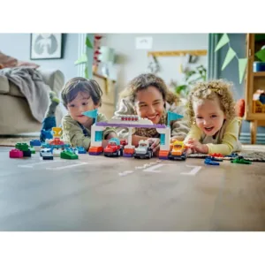 LEGO 10445 Voitures de course et pilotes d’une écurie de F1® — prix le plus bas sur Planet-Brick (vue détail 6)