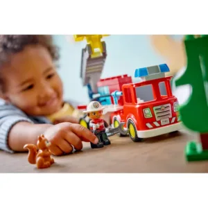 LEGO 10473 Le camion de pompiers — comparatif marchands sur Planet-Brick (vue détail 7)