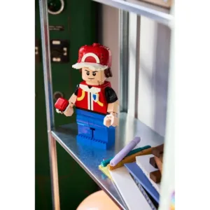 LEGO 40868 Minifigurine de Red grand format — comparatif marchands sur Planet-Brick (vue détail 7)