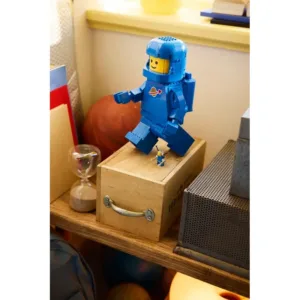 LEGO 40921 Minifigurine d’astronaute bleu grand format — comparatif marchands sur Planet-Brick (vue détail 7)