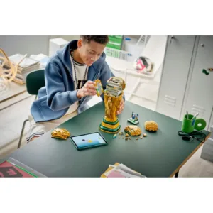LEGO 43020 Trophée officiel de la Coupe du monde de la FIFA — comparatif marchands sur Planet-Brick (vue détail 7)